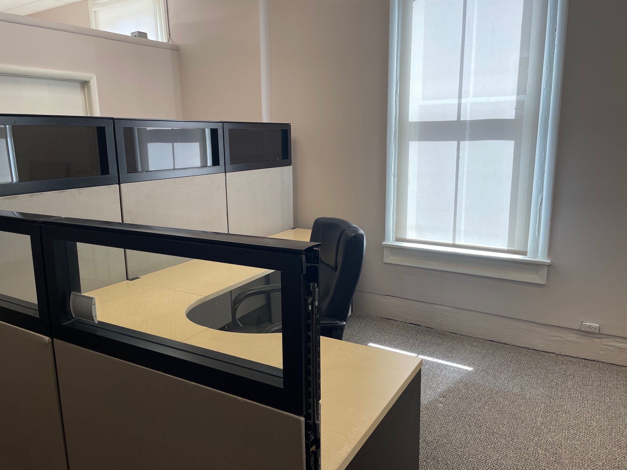 partitioned-workspace-1024x768-1